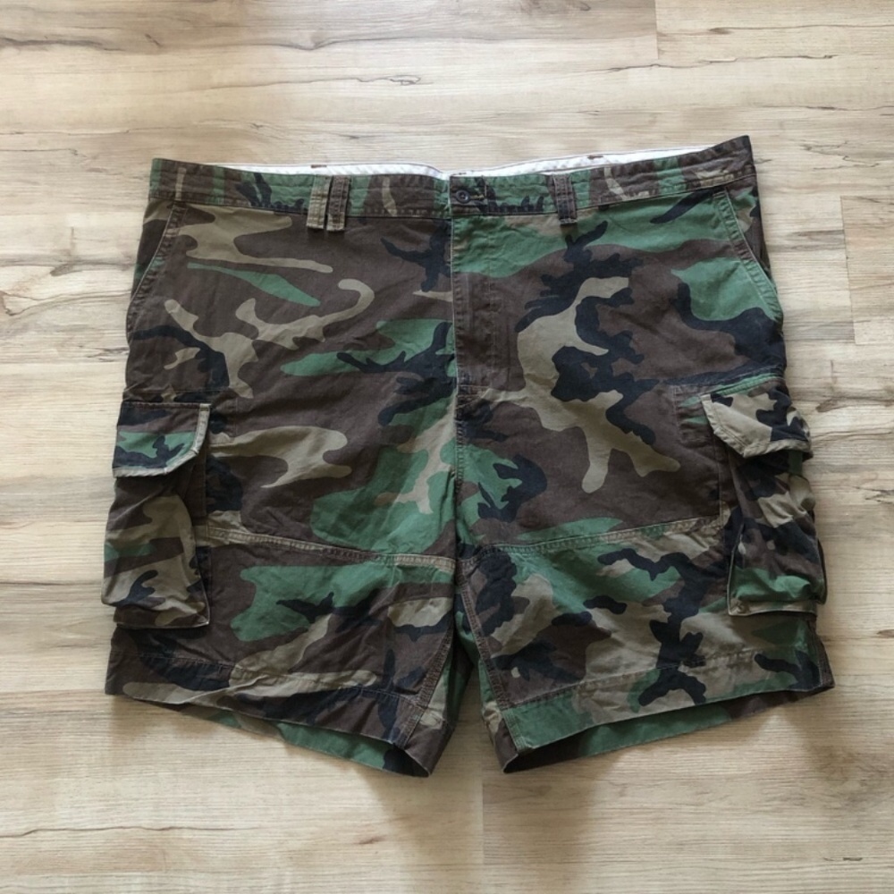 Polo by Ralph Lauren Camouflage Cargo Shorts - Picture 4 of 8